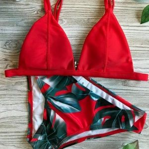🍀Red floral brand new bikini swimwear